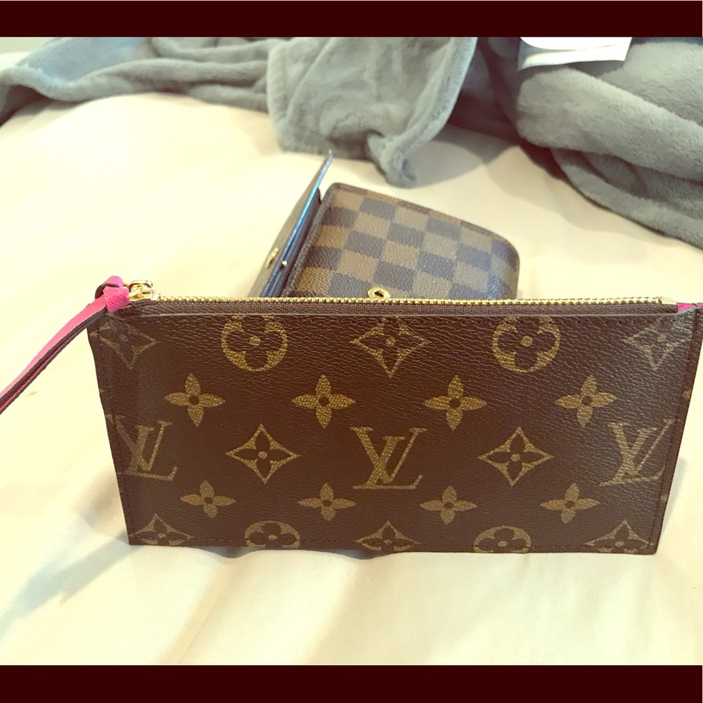 💕Clutch insert💗